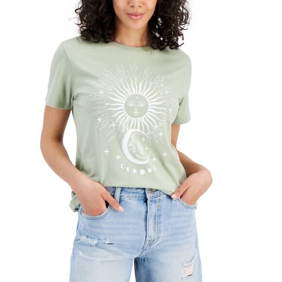 Rebellious One T-shirt  Sun Moon Celestial Graphic Tee Women's Medium Soft - Picture 2 of 3